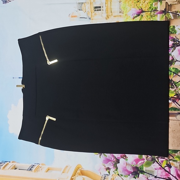 Michael Kors Dresses & Skirts - Michael Kors Black Gold Zippered Skirt Size‎ 8 New